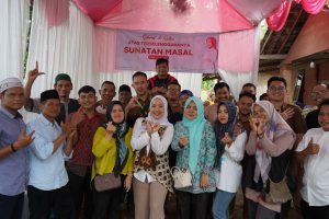 SOSIAL - MENGADAKAN SUNATAN MASAL 1